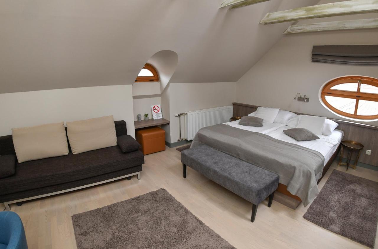 Hotel Portre Panzio